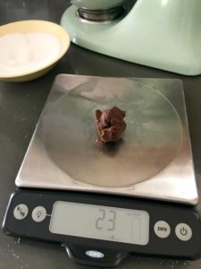  Saebye Medium Cookie Scoop, 2 Tbsp / 30ml / 1 oz, Size